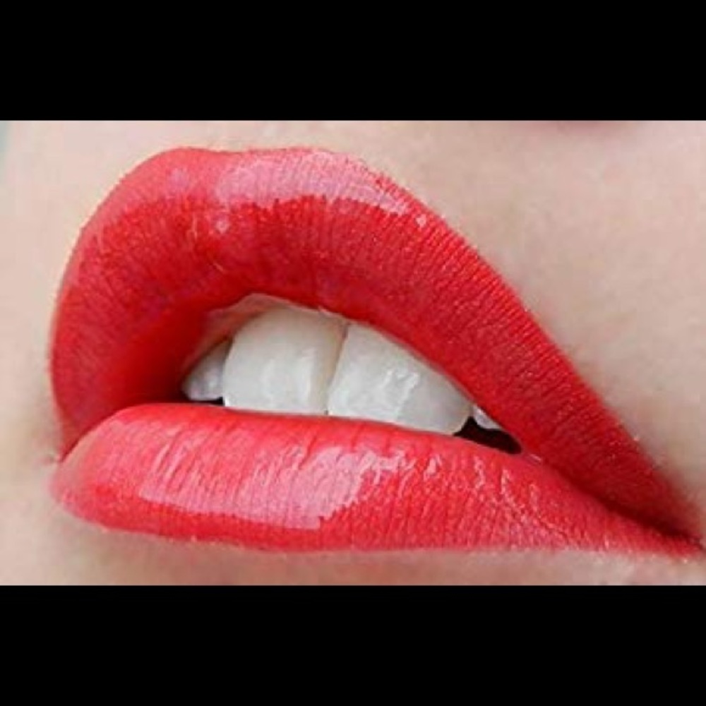 Lipsense- Strawberry Shortcake